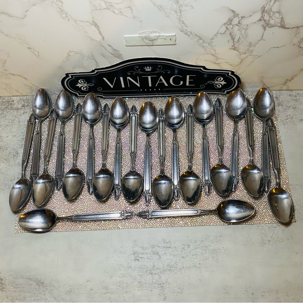 VTG Stanley Roberts Stainless Steel FLATWEAR Lot Of 21 Dinner Sm Spoons Olympia